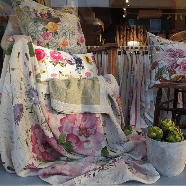 Peony Throw - 100% Linen Made in Italy