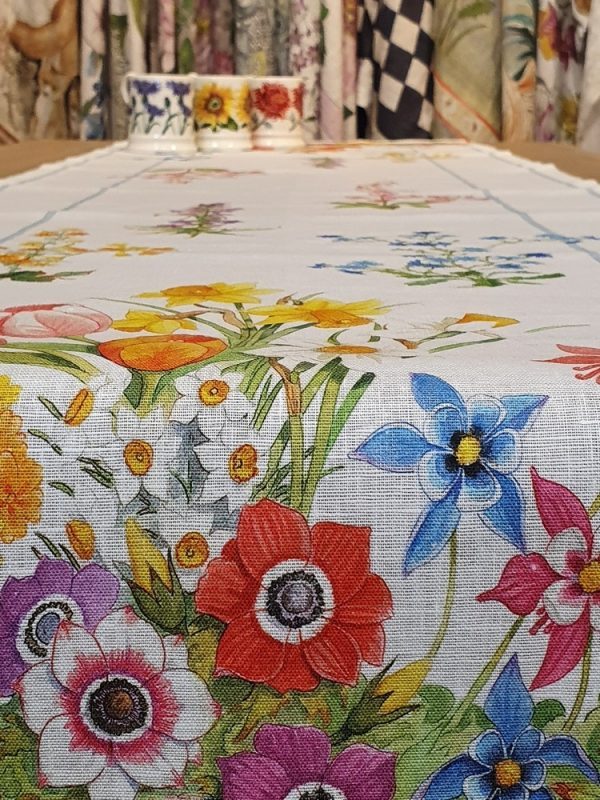 Floralia Table Runner - 100% Linen Made in Italy