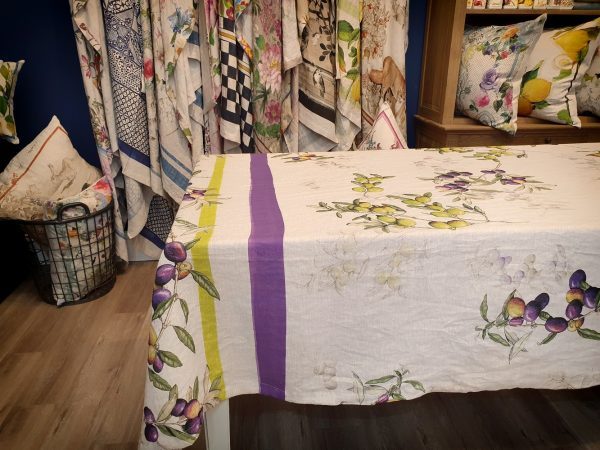 Aida Throw/Tablecloth - 100% Linen Made in Italy