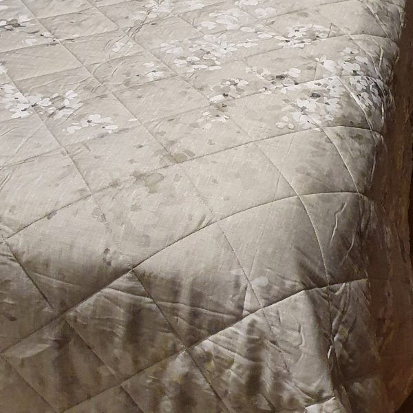 Hanami Quilted Bedspread - 100% Cotton Sateen - Made in Italy