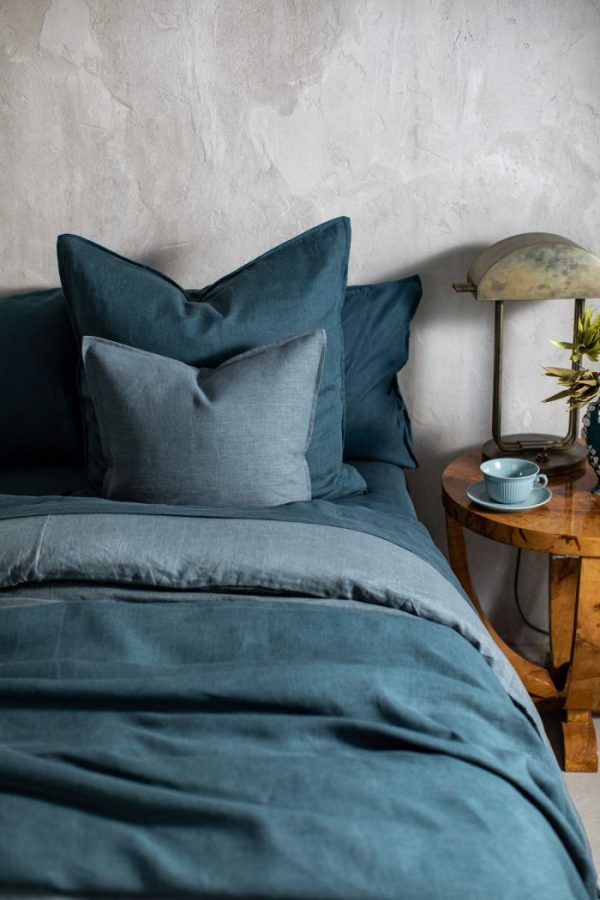 Federa 100% Linen Cushion - Deep Blue - Borgo Delle Tovaglie