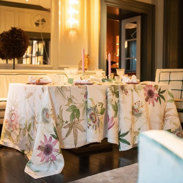 Granadilla Tablecloth - 100% Linen - Made in Italy