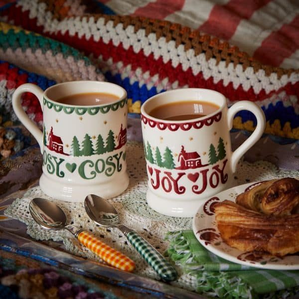 Emma Bridgewater Christmas Cabin Set of Two 1/2 Pint Mugs